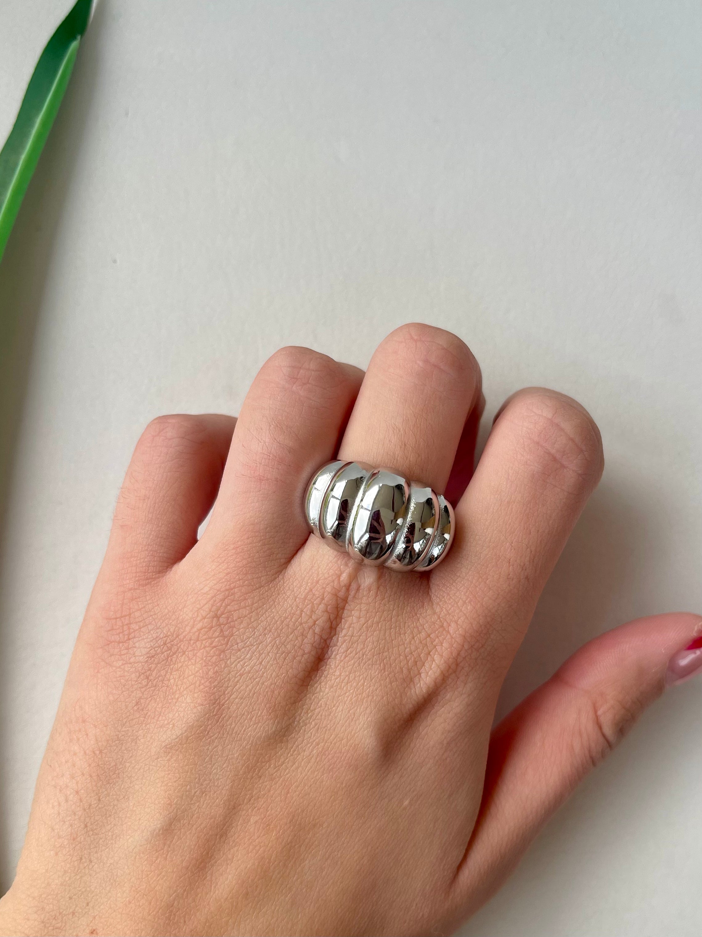 Anello bombato torchon