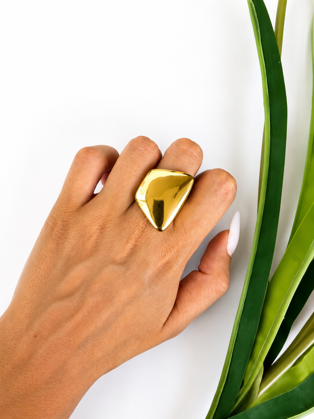 Anello Thea
