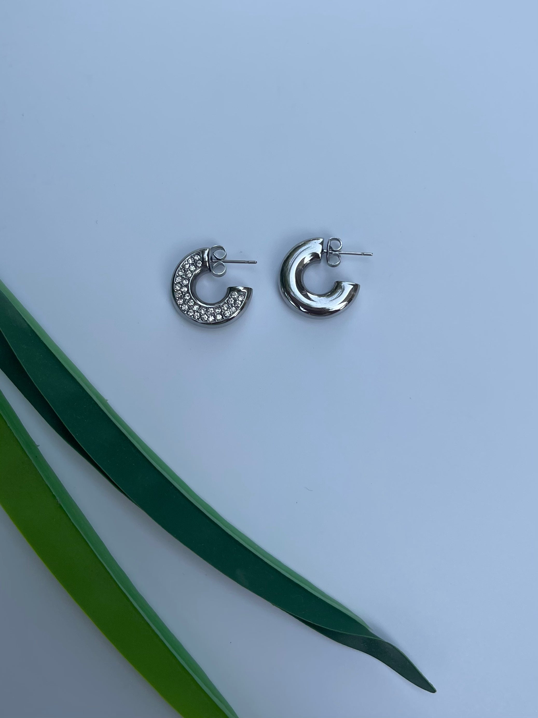 Orecchini cerchi Mia